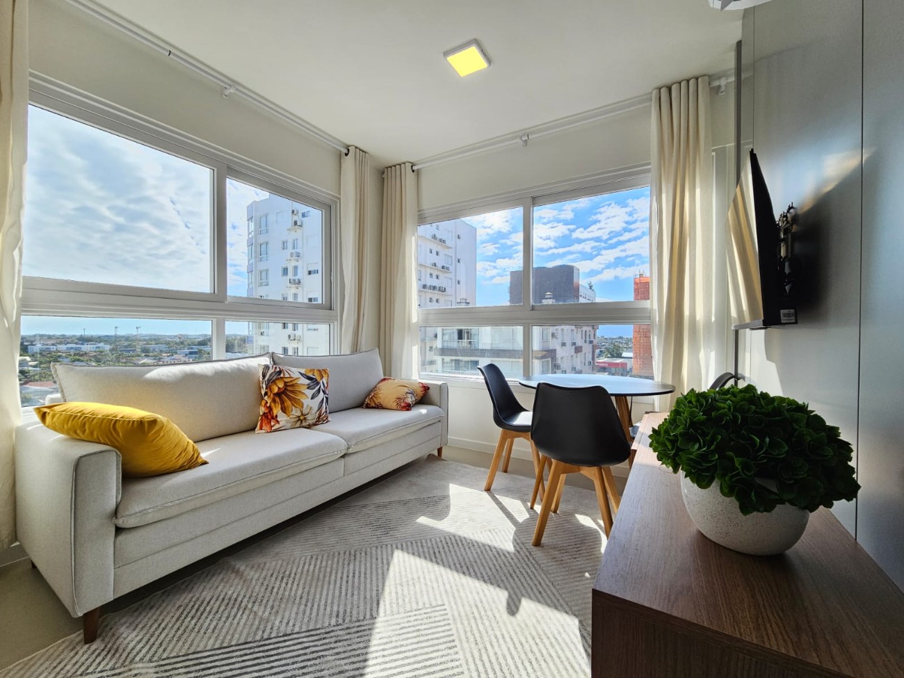 Apartamento 3 dormitórios para venda, Navegantes em Capão da Canoa | Ref.: 11218