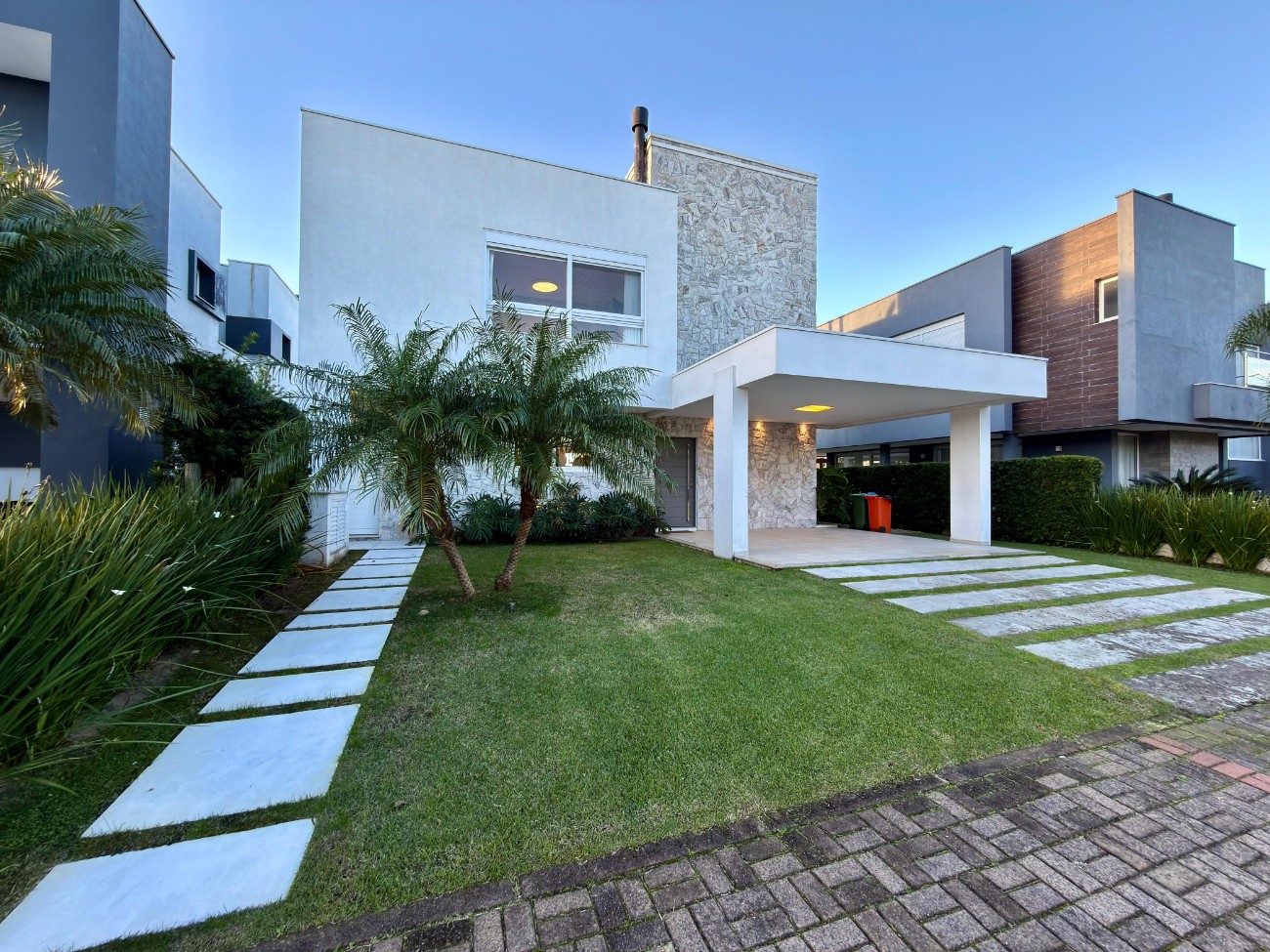 Casa em Condomínio 4 dormitórios para venda, Centro em Xangri-lá | Ref.: 19176