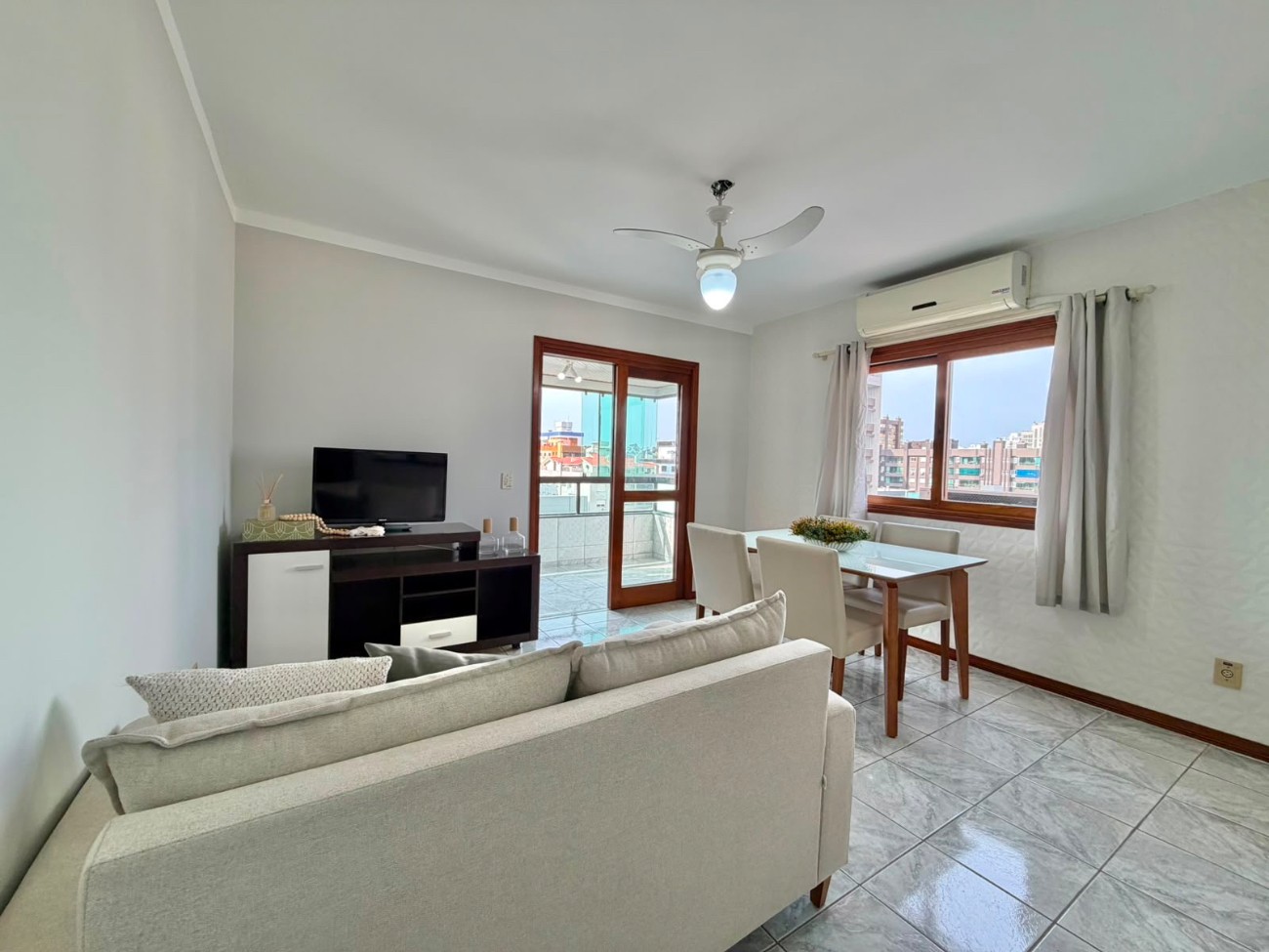 Apartamento 2 dormitórios para venda, Centro em Capão da Canoa | Ref.: 19498